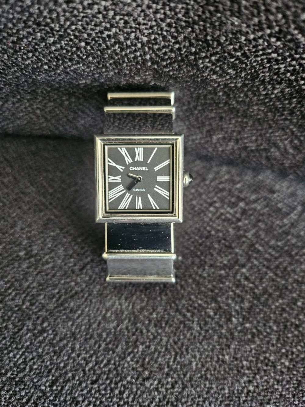 Chanel Mademoiselle women's wristwatch 22mm